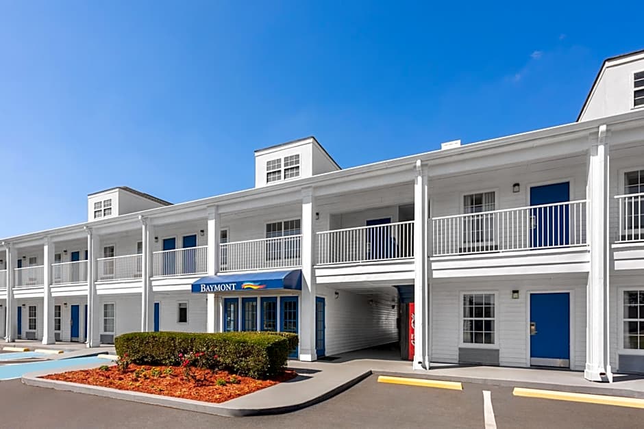 Baymont by Wyndham Brunswick GA