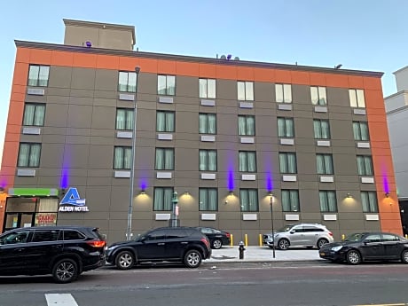 Alden Hotel