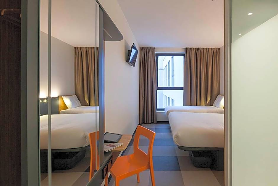 easyHotel Brussels City Centre