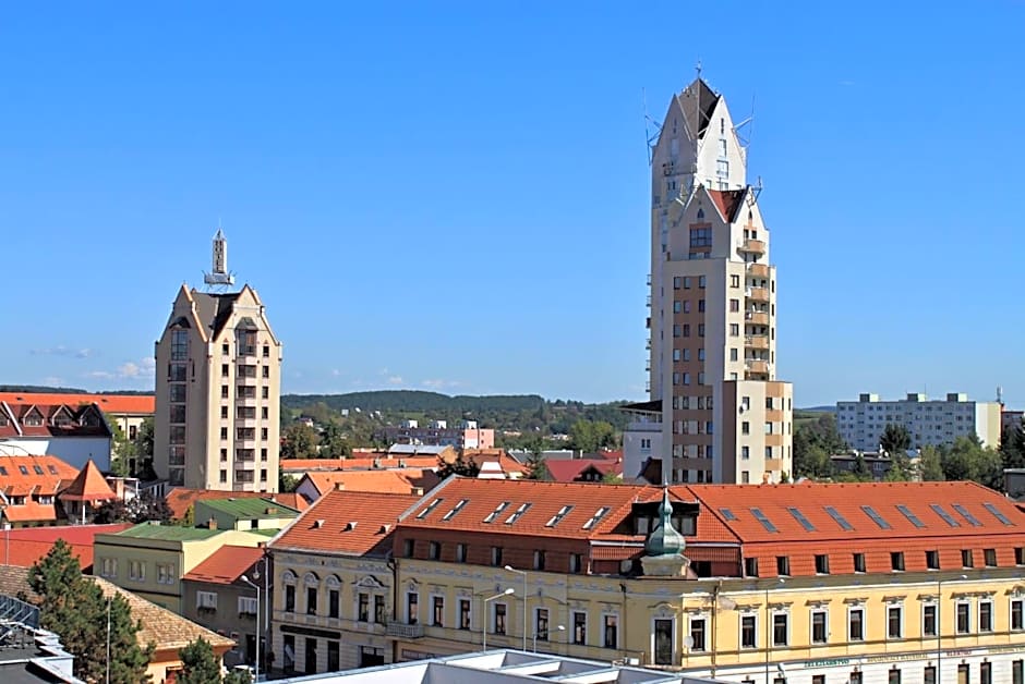 Hotel Pelikán