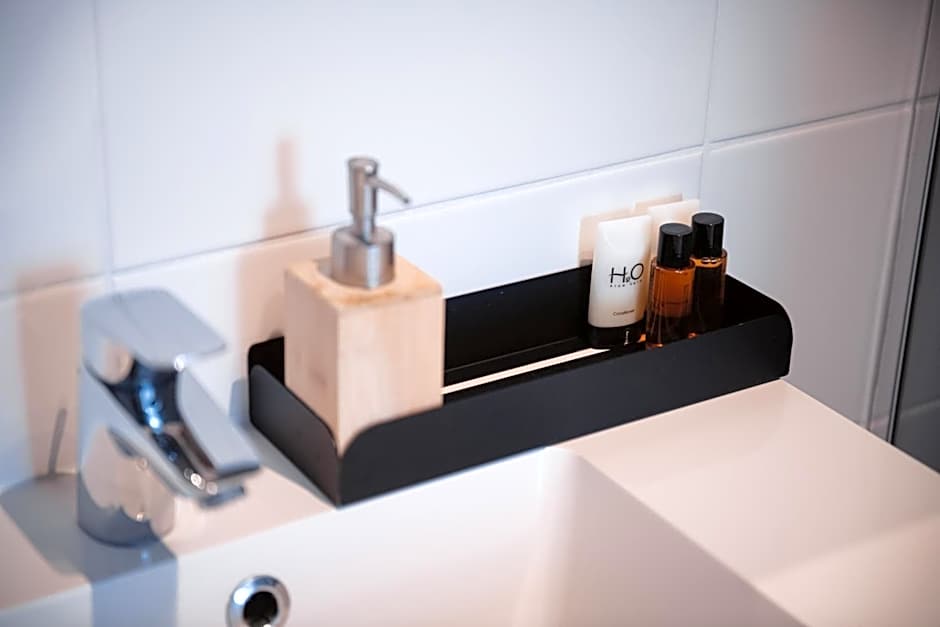 K&Y suite 1 Brussels airport 500m!