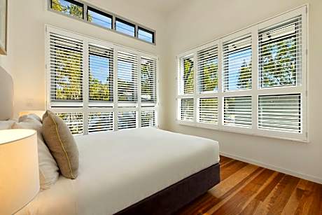 Two-Bedroom Byron Villa