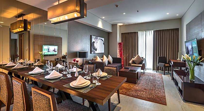 Oakwood Hotel & Residence Surabaya