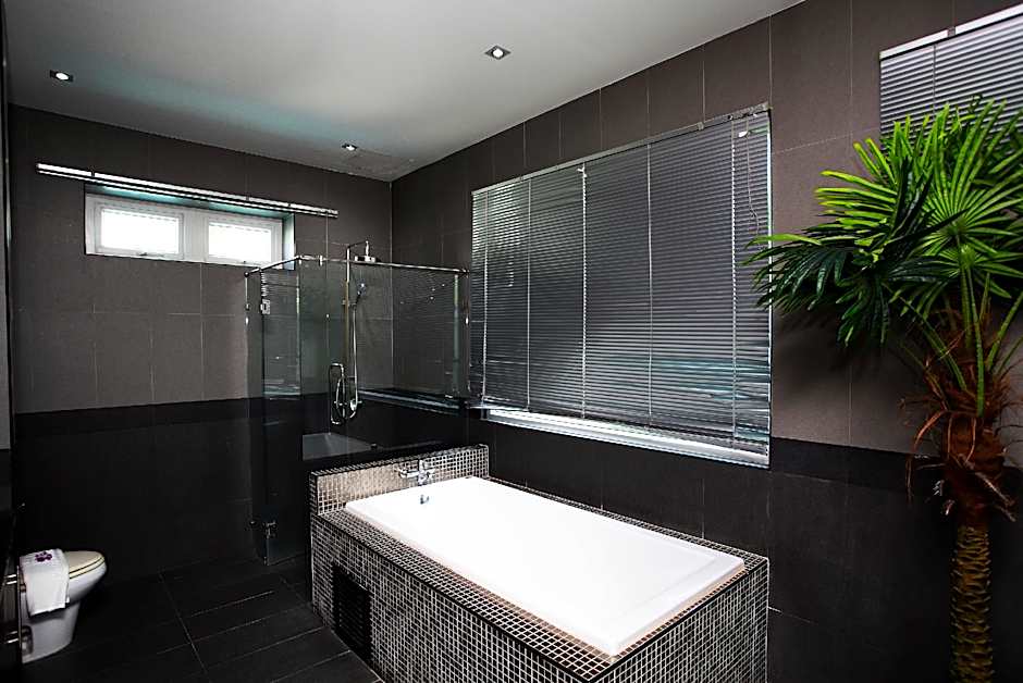 Hollywood Pool Villa Jomtien Beach