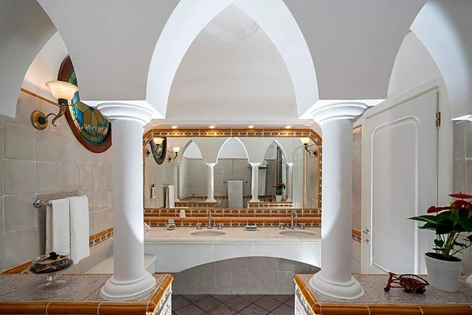 Hotel Eden Roc Suites