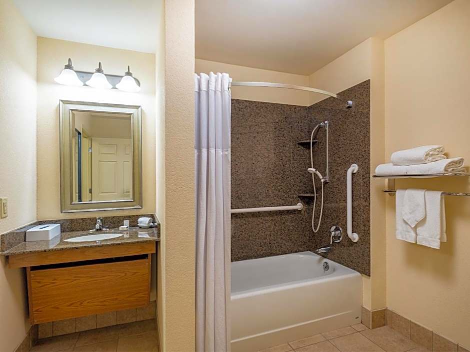 Staybridge Suites Milwaukee Airport South By IHG
