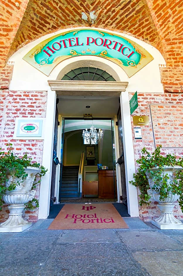 Hotel Portici