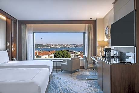 Twin Deluxe Boshporus View