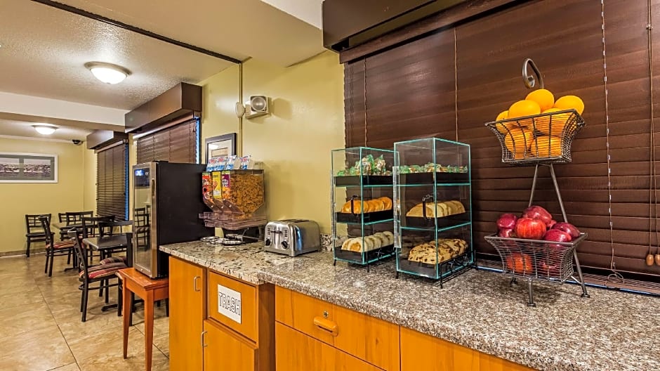 Best Western Rama Inn