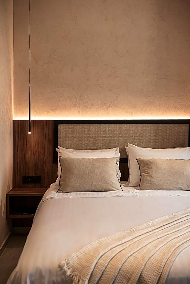 Copal Simple Staying