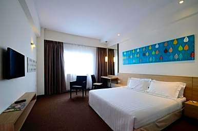 Starcity Hotel