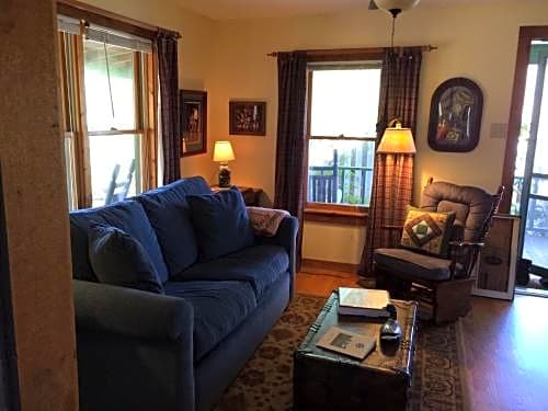 Mountain Springs Cabins