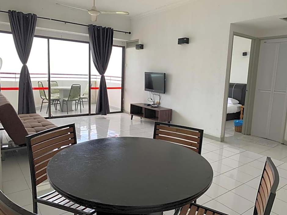 Happy Home 26 Sri Sayang Batu Ferringhi