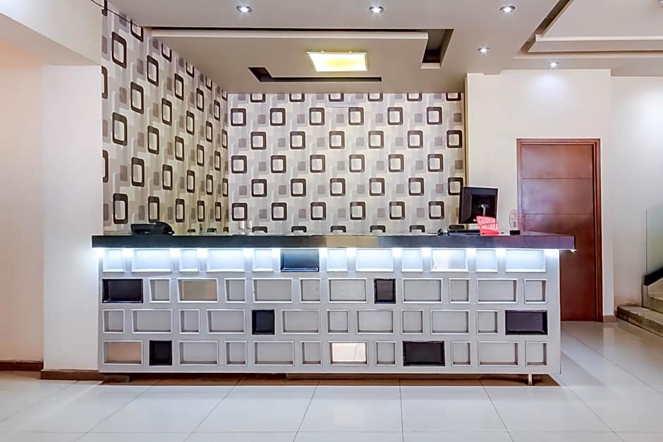Capital O Hotel Colon Express Guadalajara