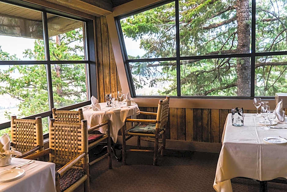 Sun Mountain Lodge
