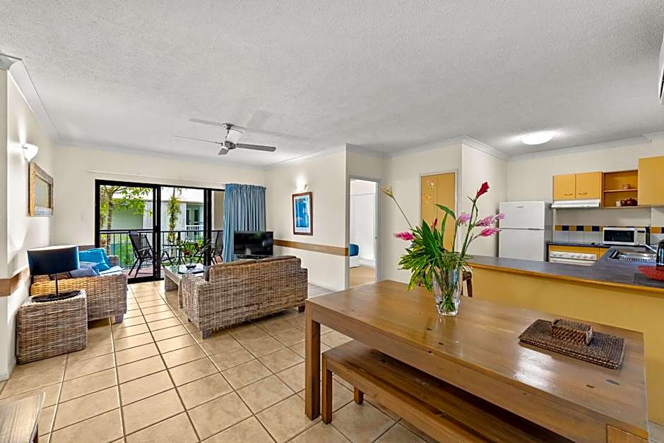 Nautilus Holiday Apartments