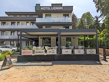 Lignum Hotel