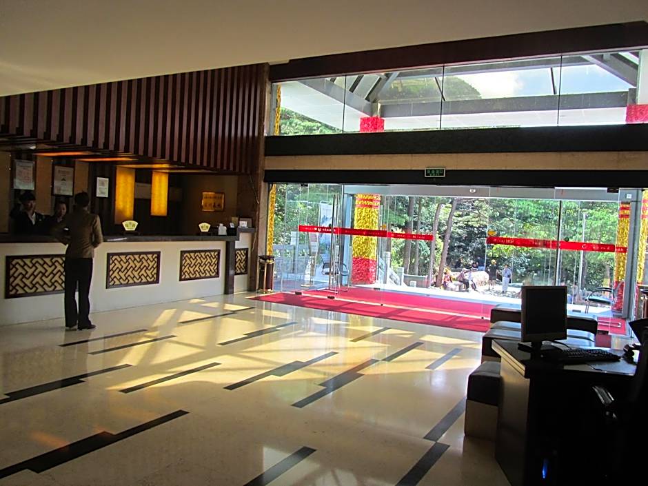 Huangshan Baiyun Hotel
