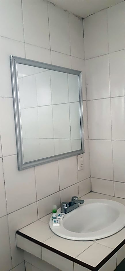 Hotel Zacatecas Courts