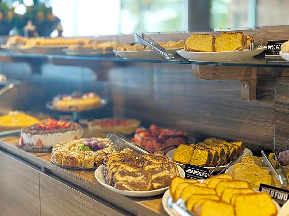 Netuanah Praia Hotel