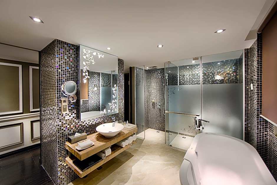 Hotel Royal Hoi An Mgallery