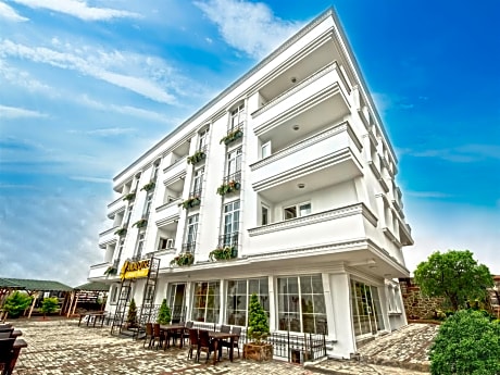 Andalouse Suite Hotel