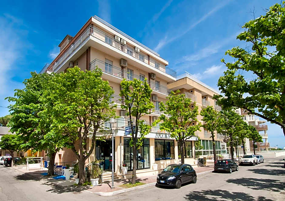 Hotel Holiday Sunshine Summer