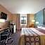 Super 8 by Wyndham Collinsville St. Louis