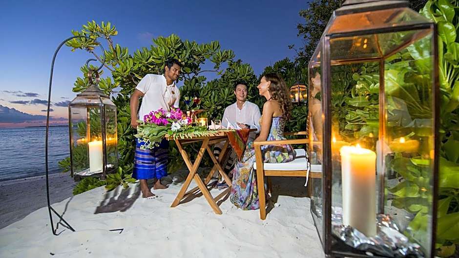 The Barefoot Eco Hotel