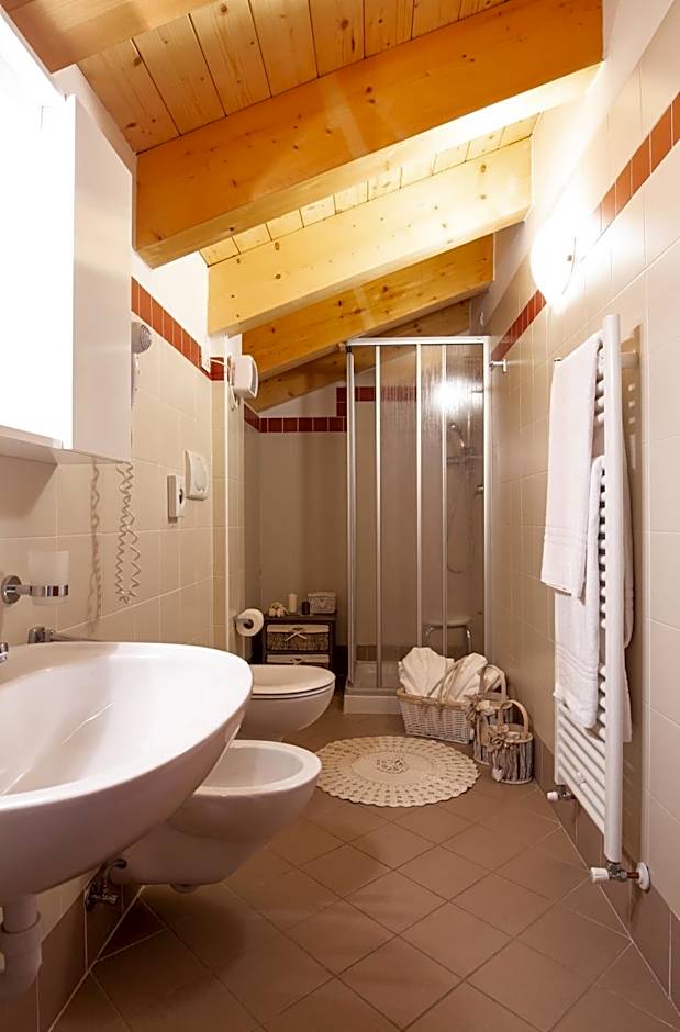 Hotel Chalet Giasenei