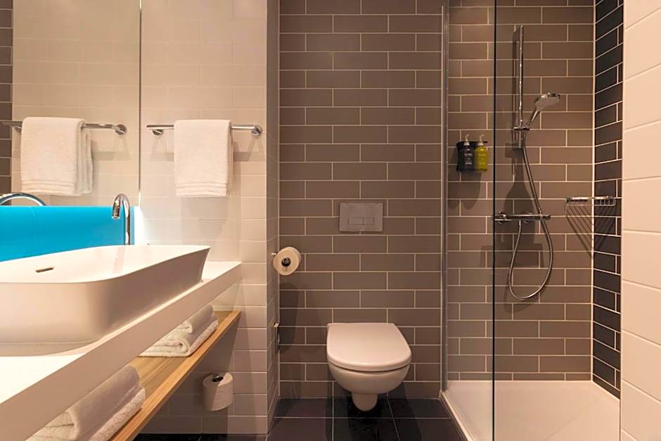 Holiday Inn Express And Suites Deventer By IHG