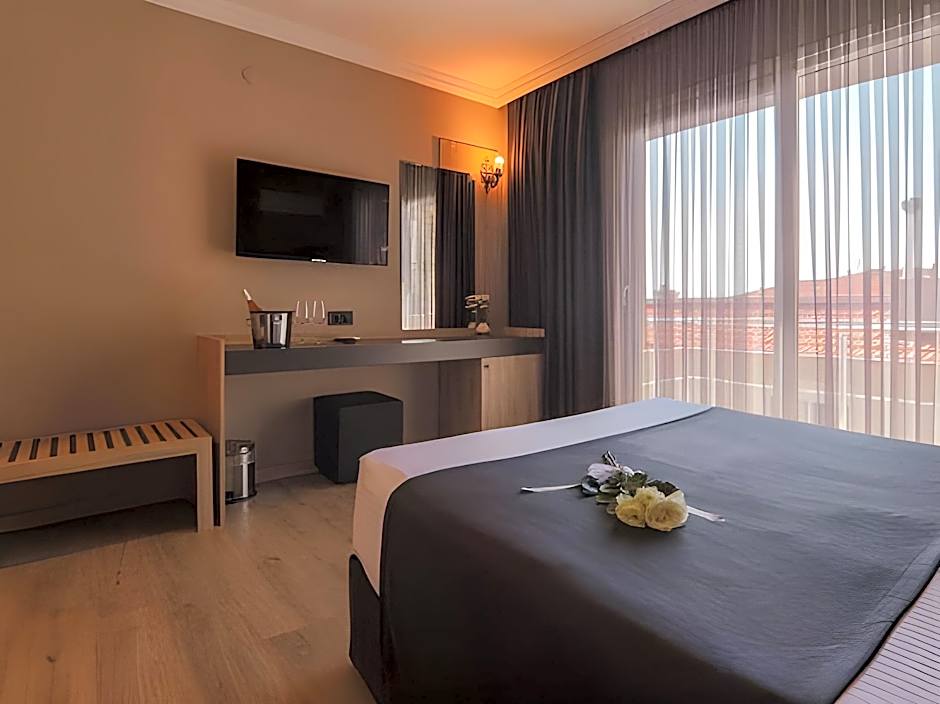 Grand Faik Hotel