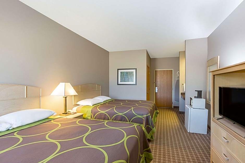 Super 8 by Wyndham Carroll/East