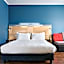 Holiday Inn Express Milan-Malpensa Airport By IHG