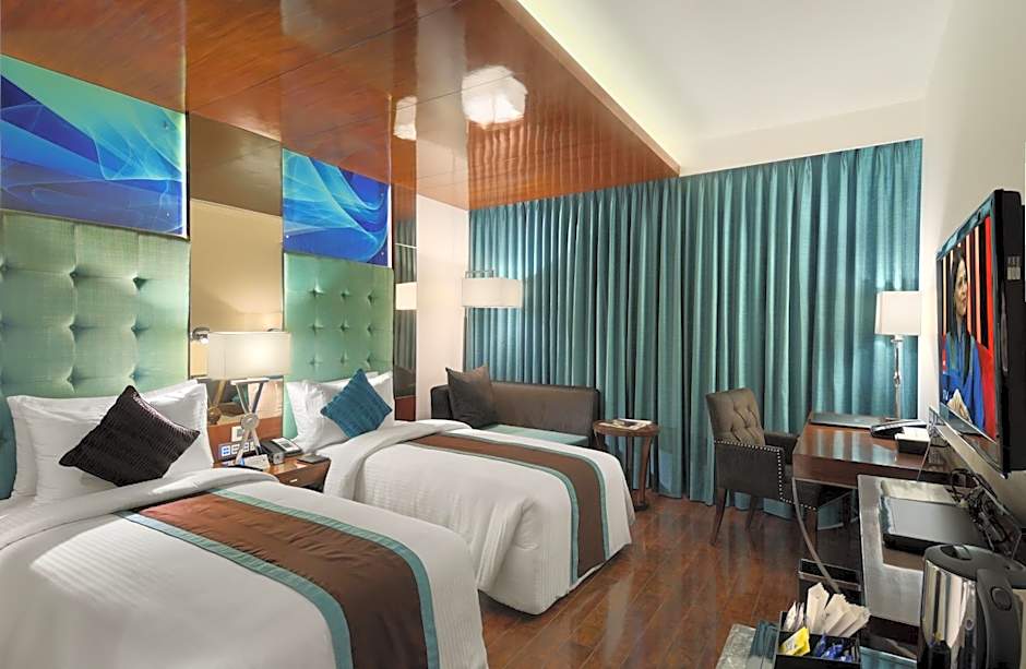 The Elanza Hotel