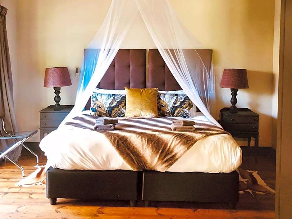 Addo African Home