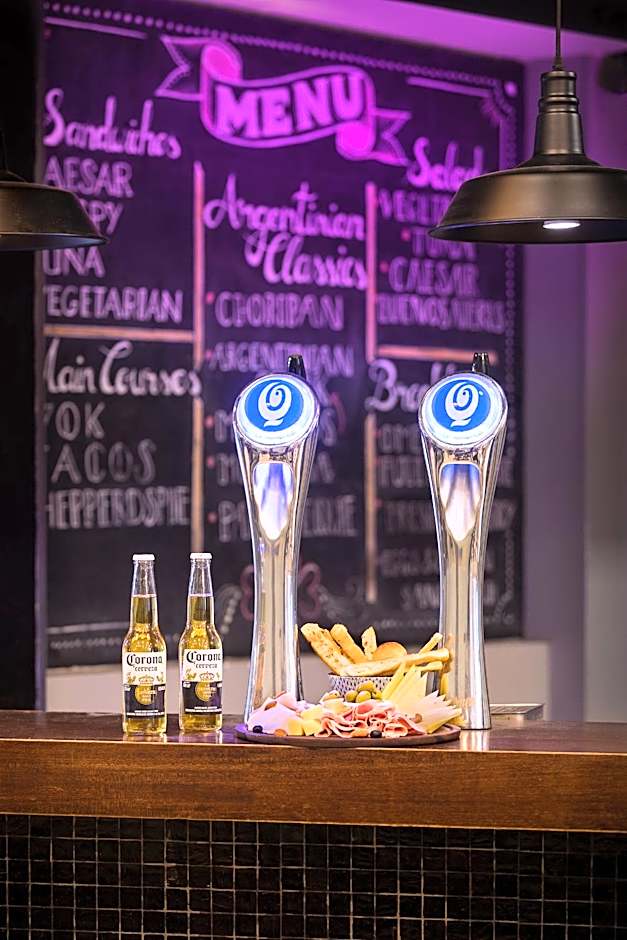 Milhouse Hostel Avenue