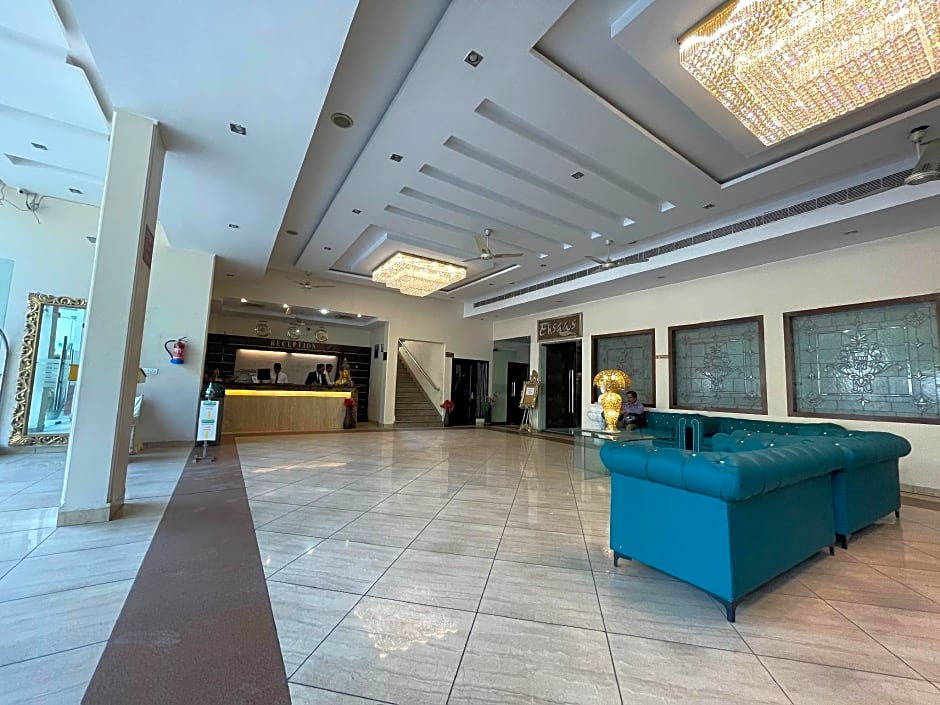 Mansarover Paradise Hotel