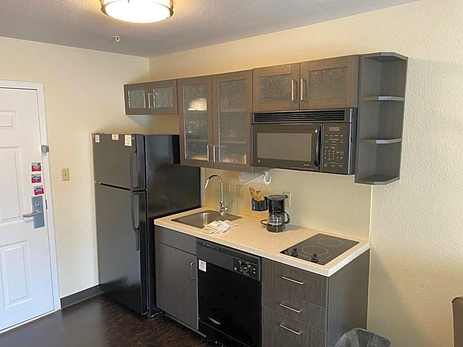Candlewood Suites Hattiesburg By IHG