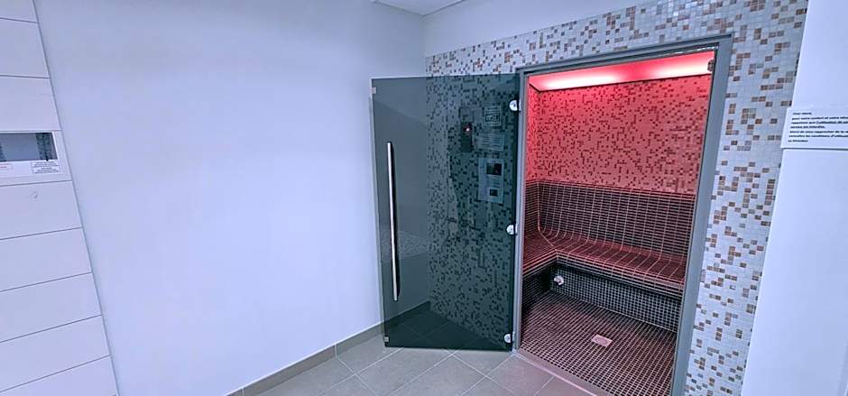 Brit Hotel Vendée Mer