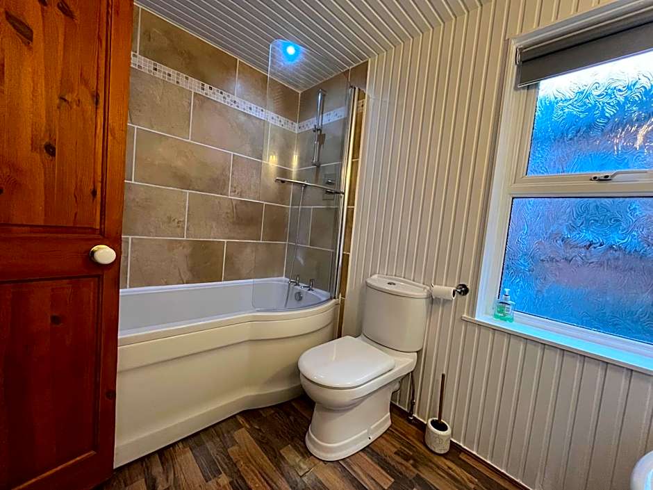 Gr8 Hostel at The Mount