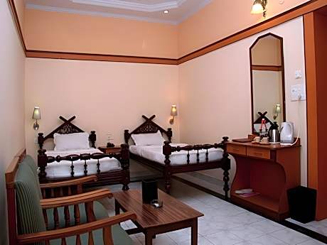 Pallavi International Hotel