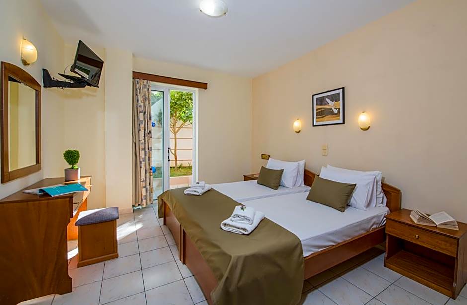 Dias Hotel Apartments