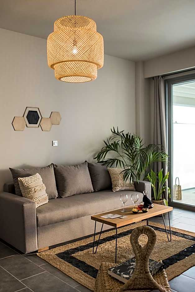 Villa Di Mare Seaside Suites