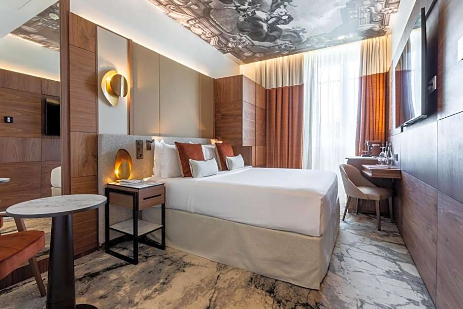 InterContinental Paris Champs Elysees EtoileBy IHG