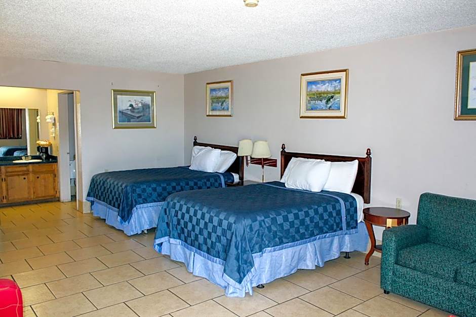 Toledo Town Inn