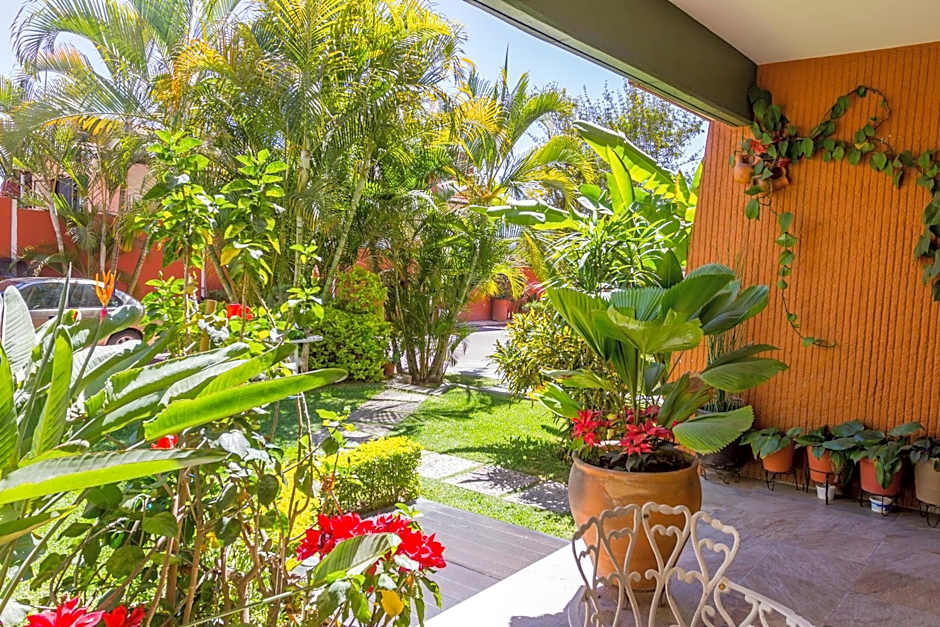 Casa de las Palmas Guest House