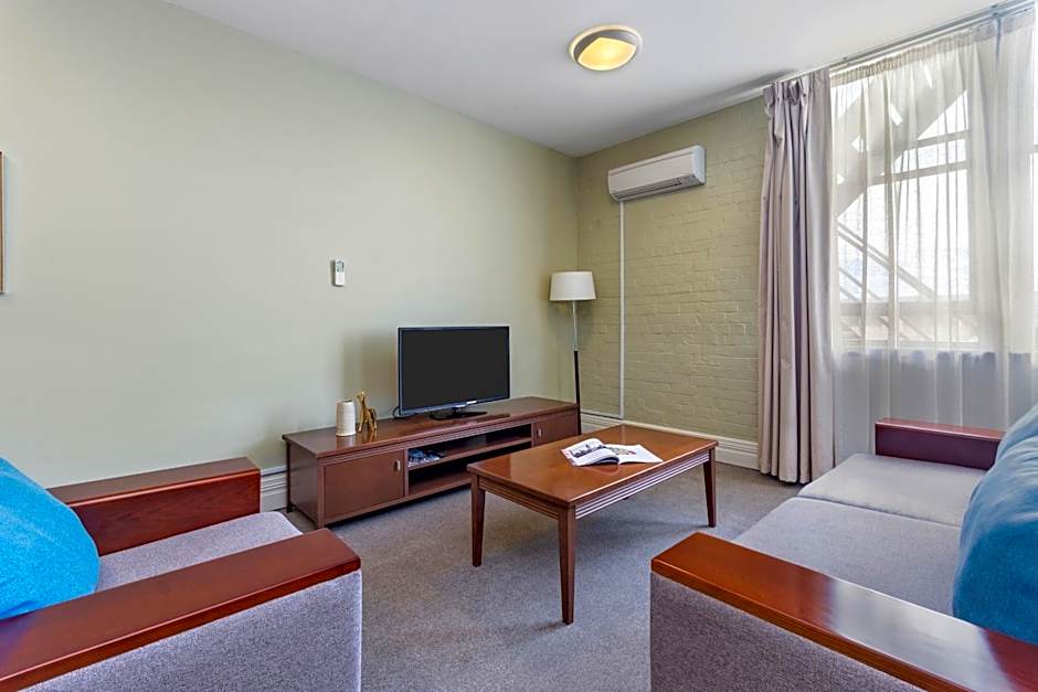 Launceston Central Apartment Hotel
