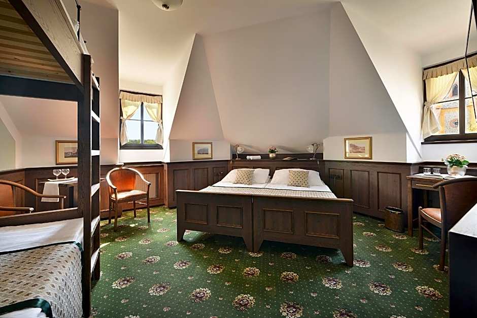Hotel Podhrad