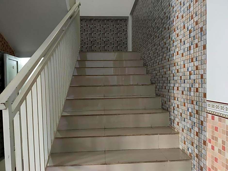 Hotel O Kost 3 Kelor Syariah